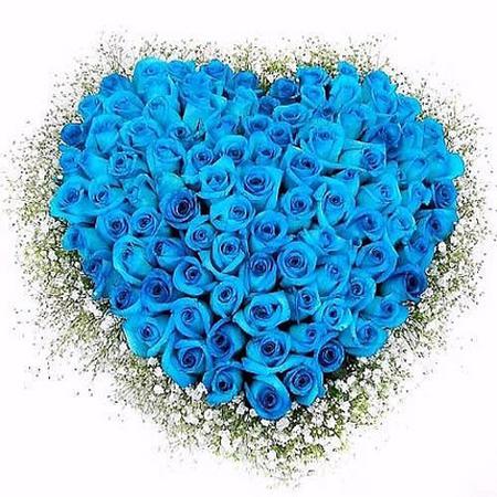 Букет сердце из 101 синей розы в корзине